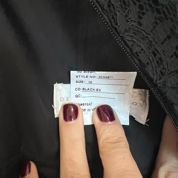 Dessy Collection Long Sleeve Lace and Chiffon A-Line Evening Gown - NWT - Picture 3 of 6